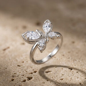 Anillo Mariposa Luz